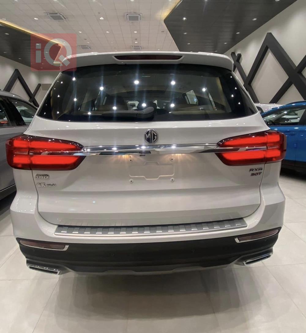 ئێم جی RX8